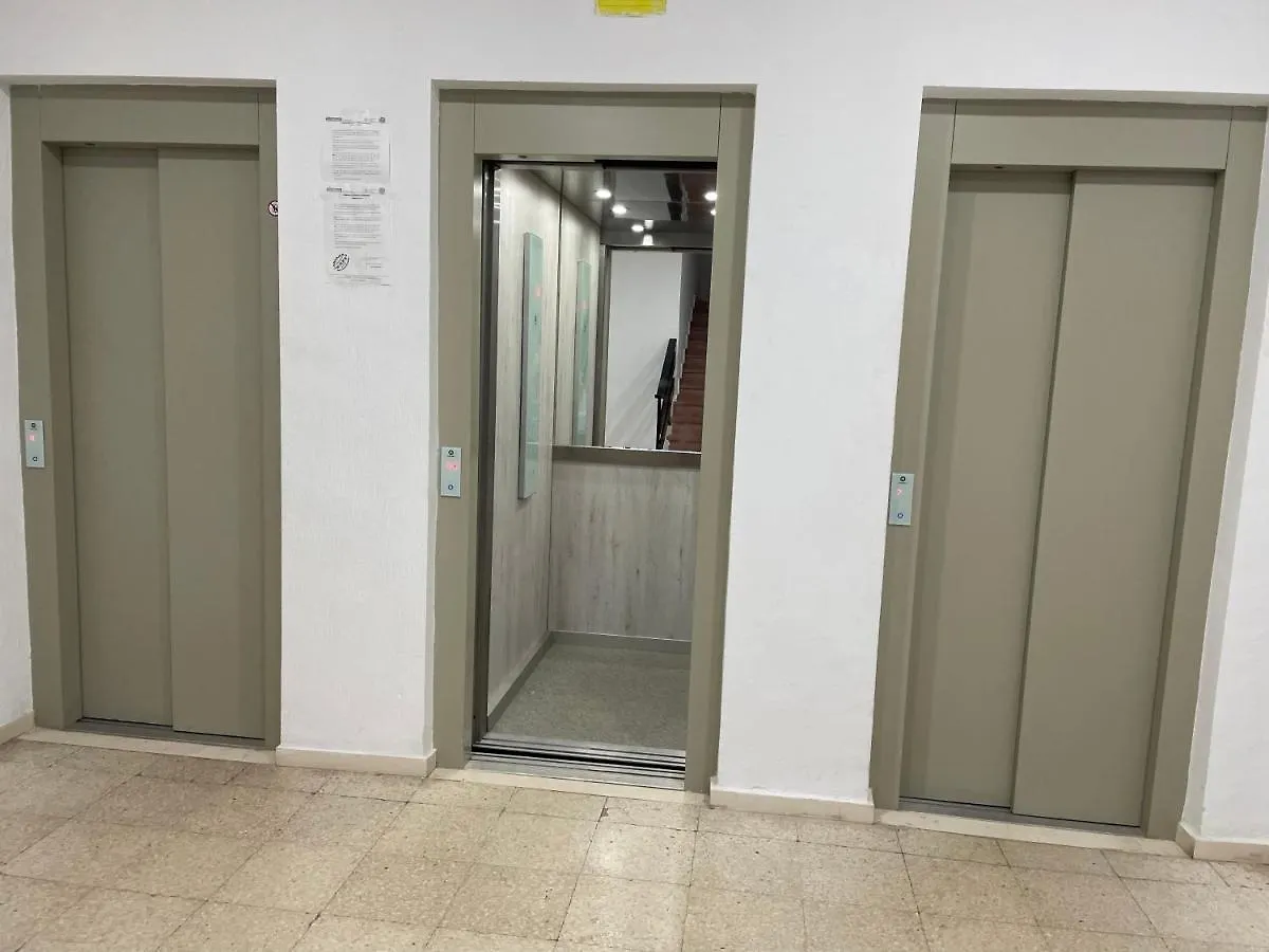 דירה בנאלמדנה Apartamento Azahar - Las Naciones